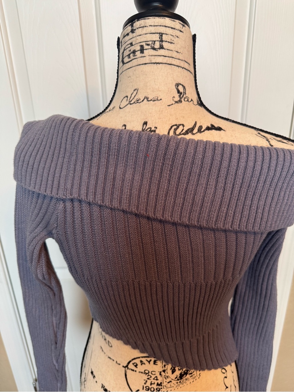 Edikted Women’s Asymmetric Off-Shoulder Ribbed Sweater Dusty Blue Large - Picture 5 of 11